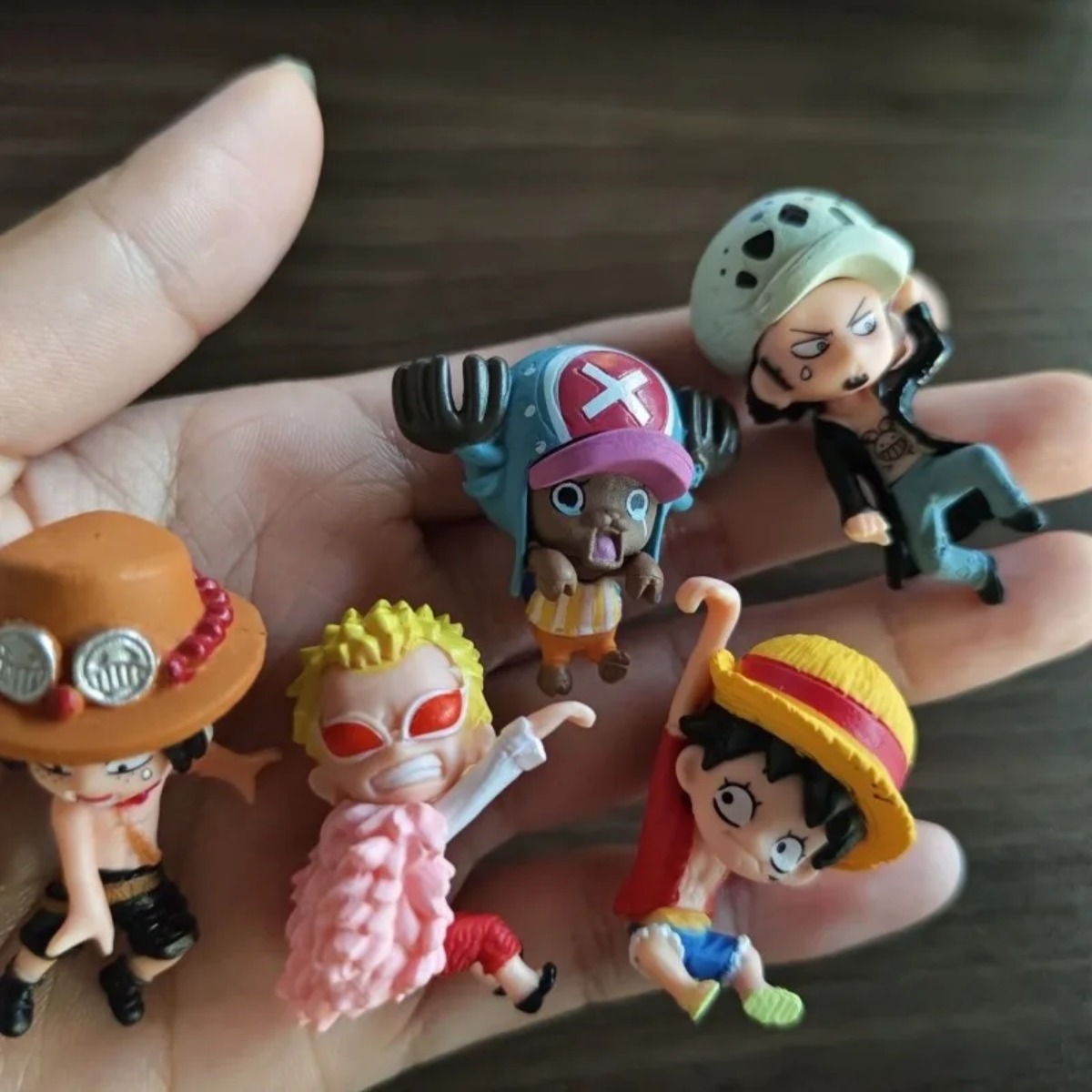 One Piece Chopper Luffy Law Do - огляд і ціна Capsule Toy Gashapon